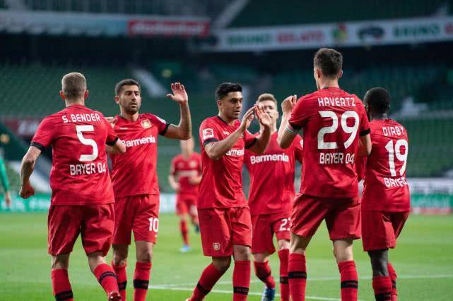  勒沃库森中场核心维尔茨梅开二度主宰比赛节奏